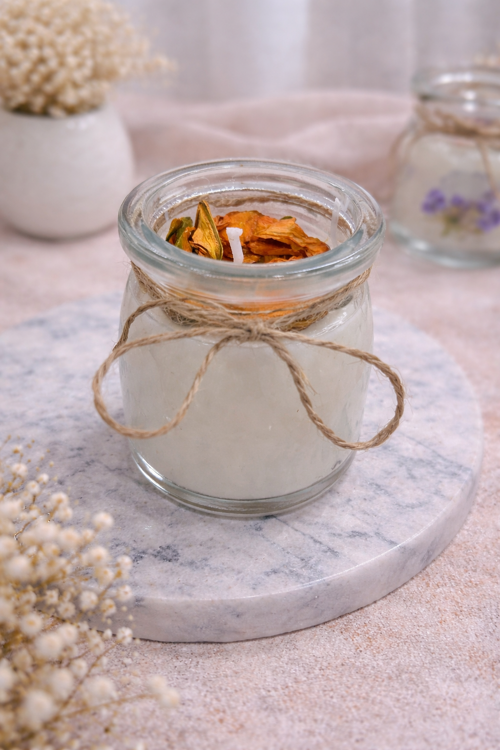Lily Scented Soy Candle
